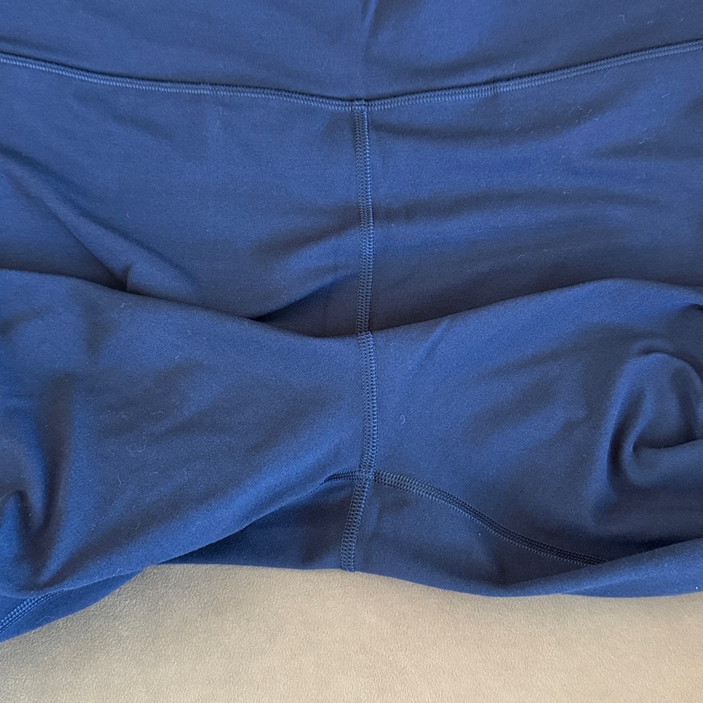 Navy Lululemon align, high-rise jogger - Picture 9 of 9